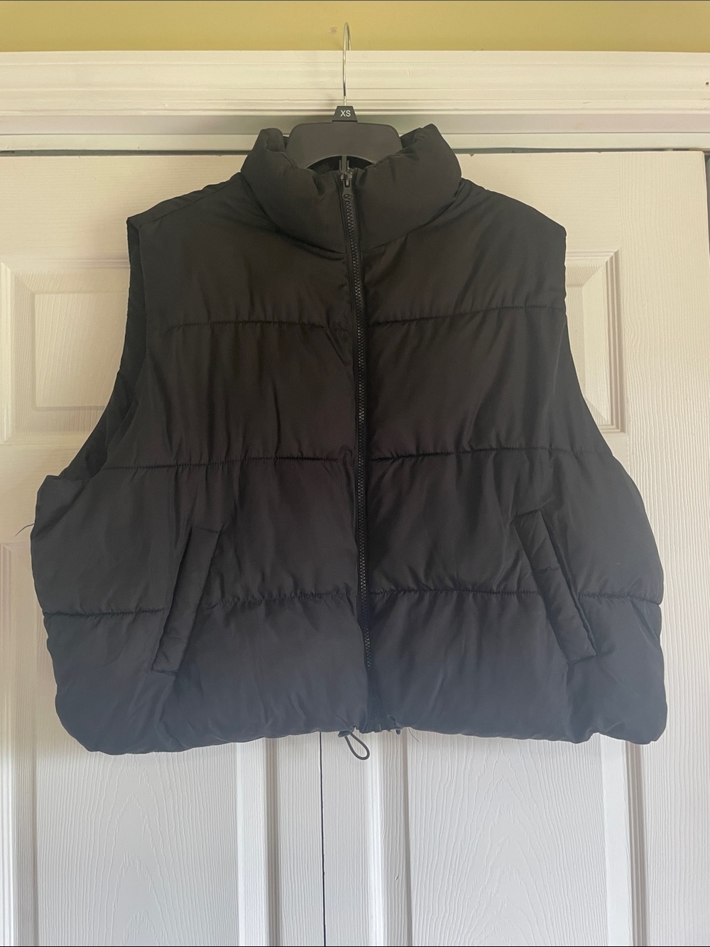 Almost Famous Black Puffer Vest 3XL